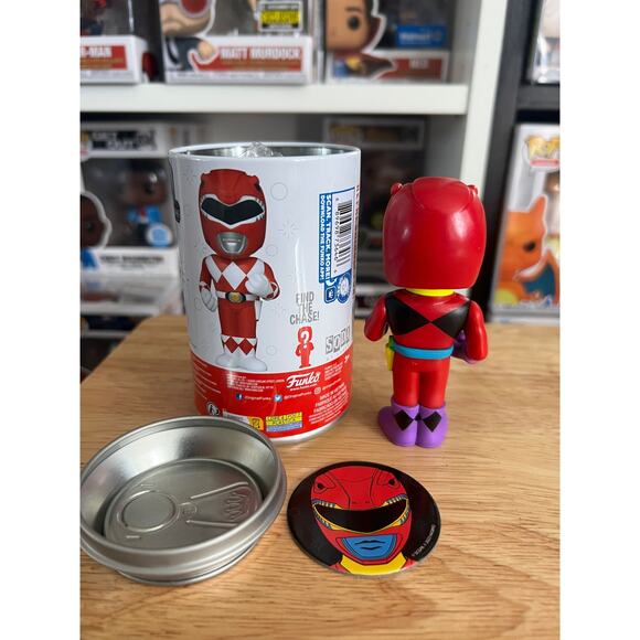 CHASE EXCLUSIVE Blacklight Red Power Ranger Funko Soda LE Jason Lee Scott GITD - Picture 2 of 2